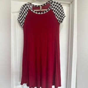 Pomelo Crimson Houndstooth Dress